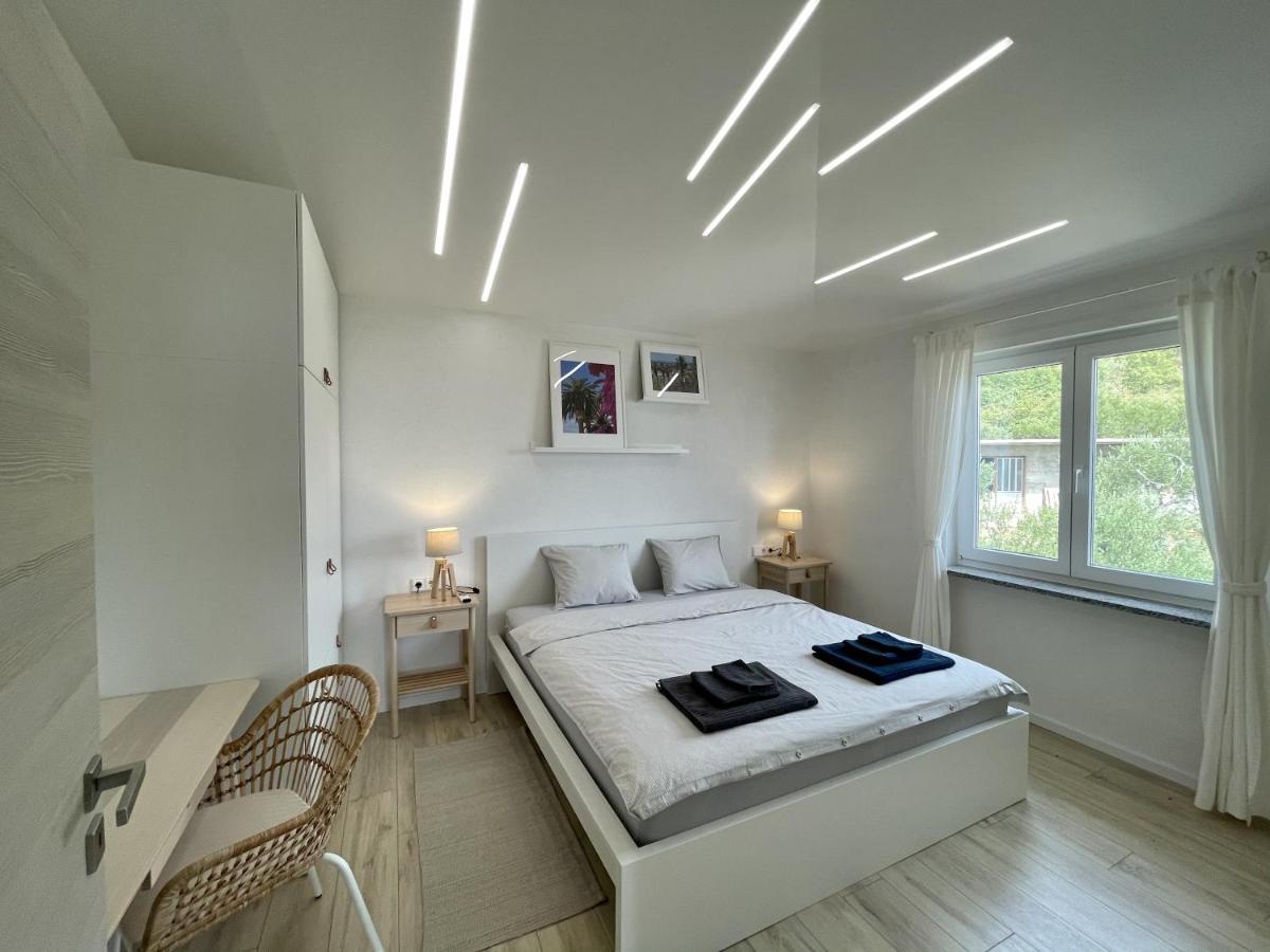 Lambda Holiday Apartments Jesenice  Luaran gambar