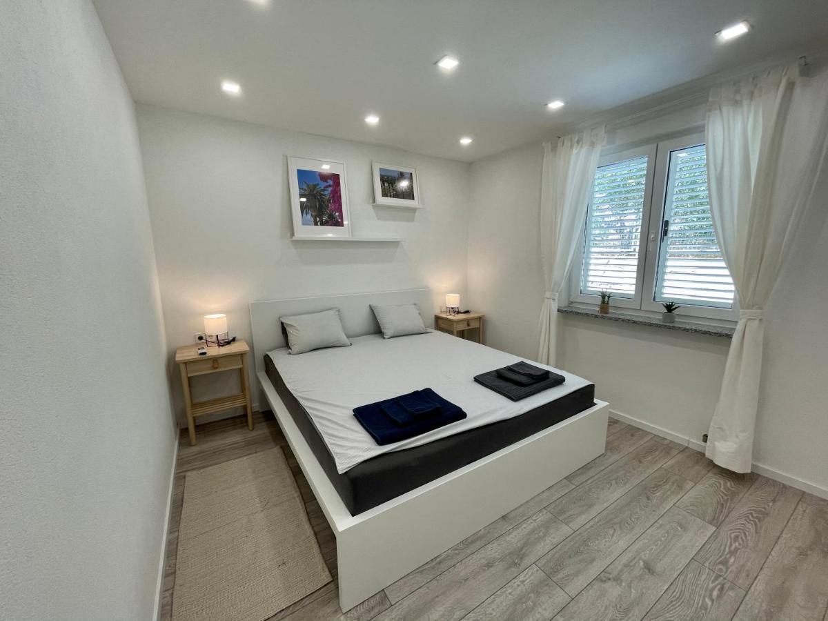 Lambda Holiday Apartments Jesenice  Luaran gambar