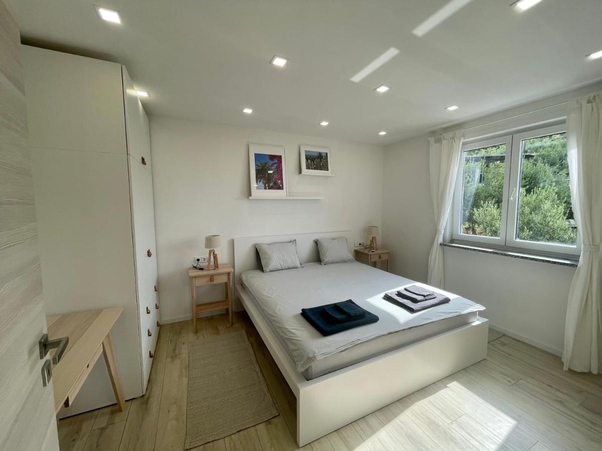 Lambda Holiday Apartments Jesenice  Luaran gambar